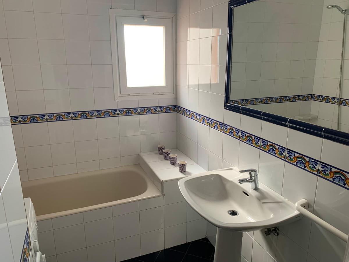 Apartamentos Rex Con 2 Camere Da Letto Es Pujols Εξωτερικό φωτογραφία